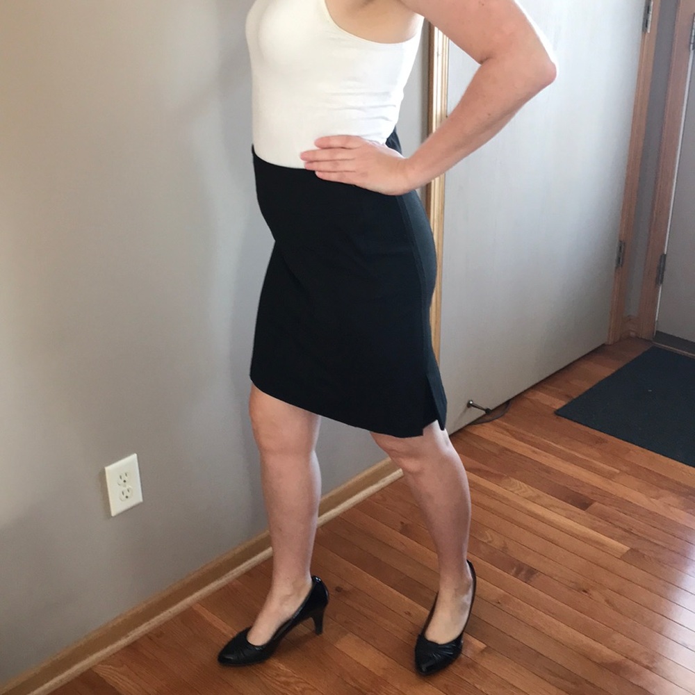 Express design studio pencil skirt with pleats